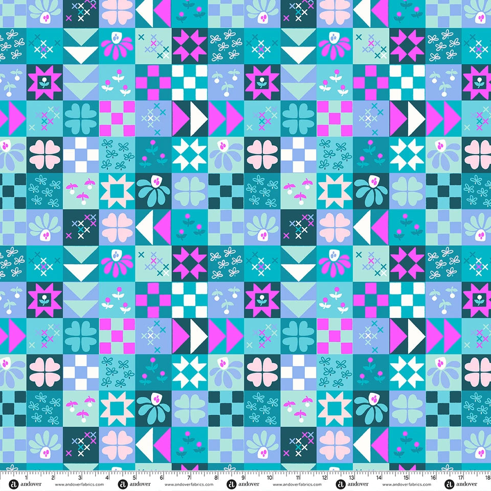 Patchwork and Petals - Fat Quarter Bundle 25 prints